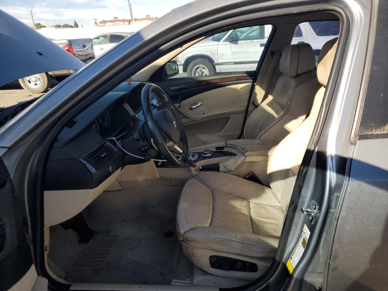 WBANW13598CZ77596 2008 BMW 535 I