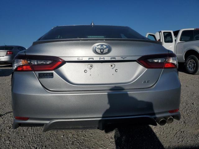  TOYOTA CAMRY 2021 Серебристый