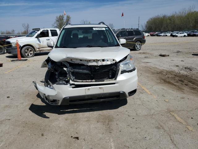  SUBARU FORESTER 2015 White
