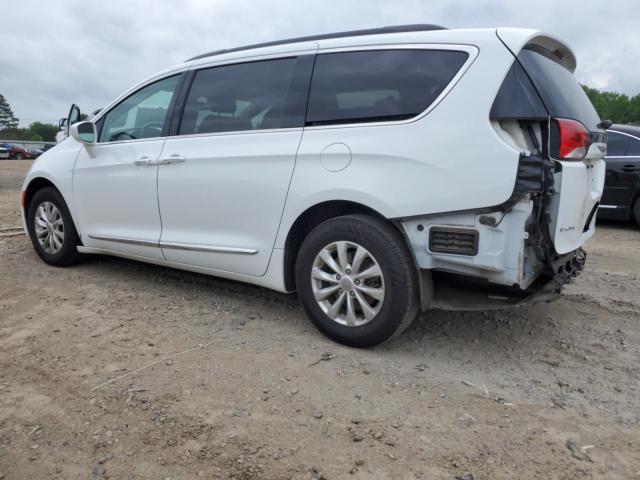  CHRYSLER PACIFICA 2017 White