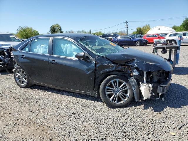 Sedans TOYOTA CAMRY 2016 Czarny