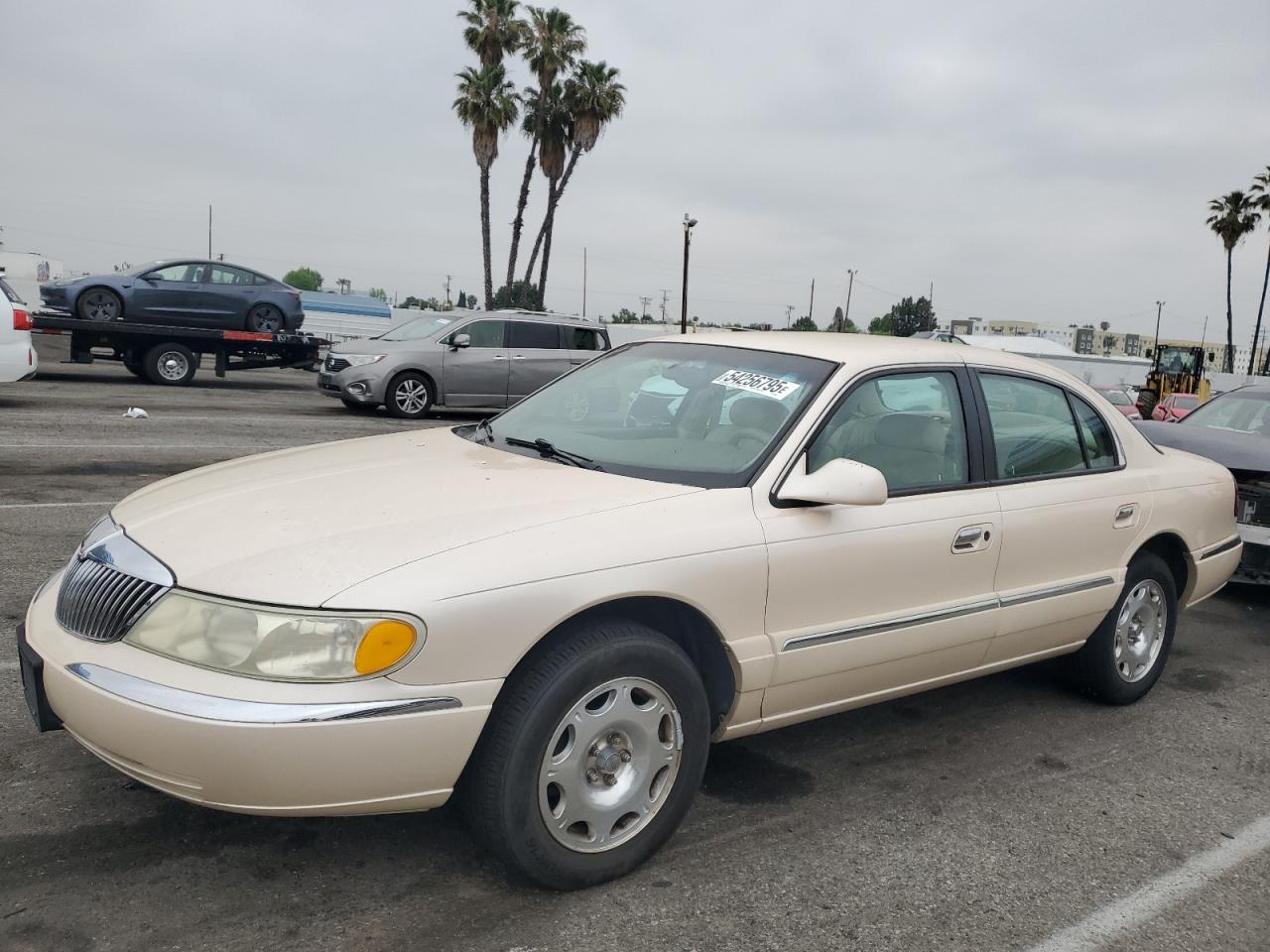 1998 Lincoln Continental  للبيع في Van Nuys، CA - Minor Dent/Scratches