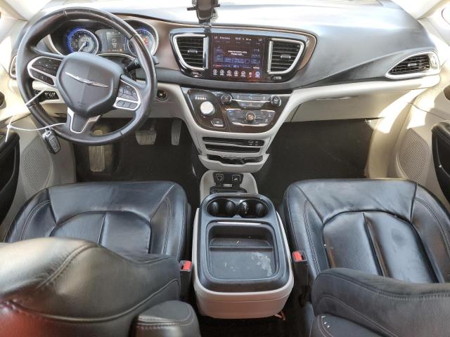  CHRYSLER PACIFICA 2017 Srebrny