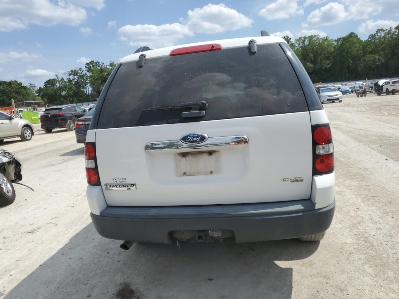 2007 Ford Explorer Xlt VIN: 1FMEU63E07UA82430 Lot: 54301185