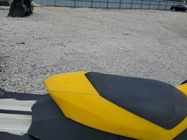 2008 SKIDOO SNOWBMOBIL