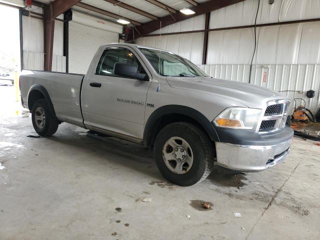  DODGE RAM 1500 2012 Srebrny