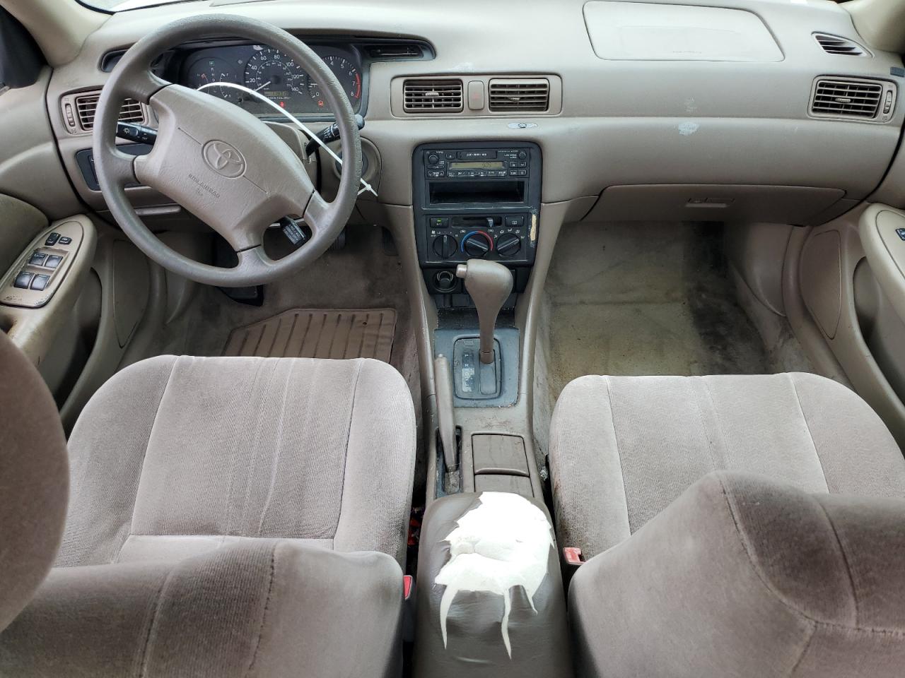 jt2bg22kxw0176294 JT2BG22KXW0176294 1998 Toyota Camry Ce