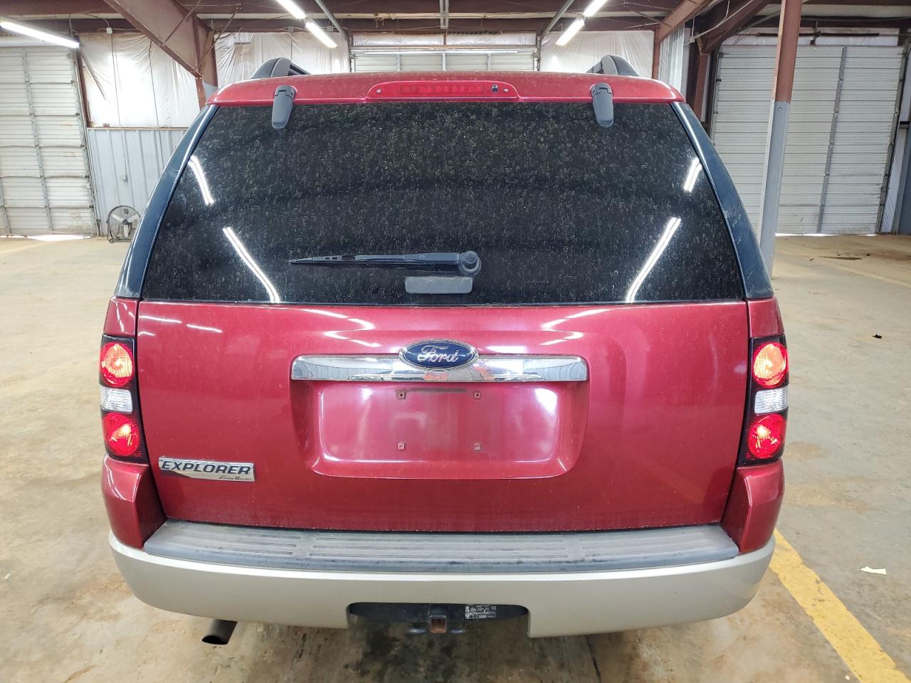 2008 Ford Explorer Eddie Bauer VIN: 1FMEU64E18UA84140 Lot: 51558505