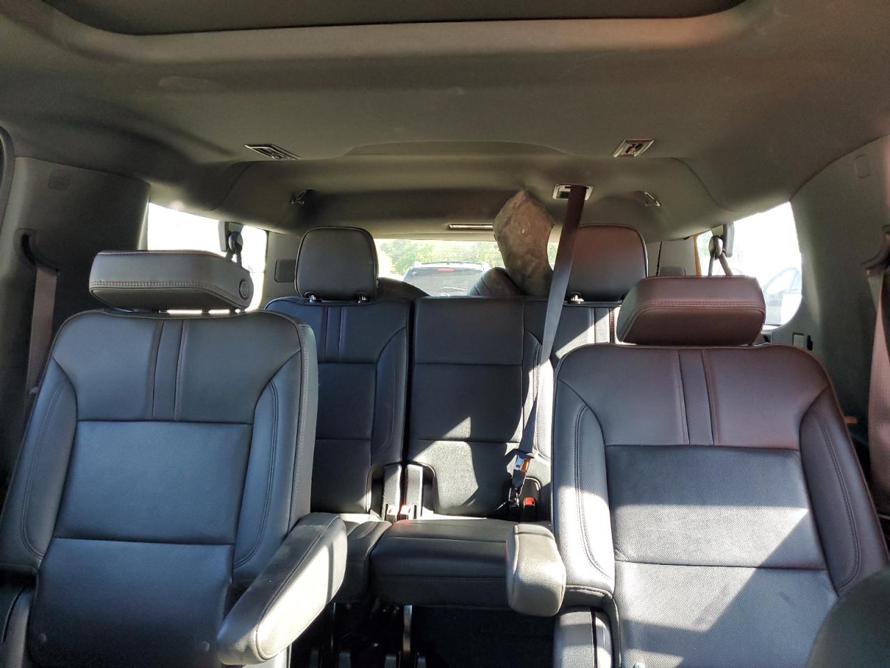 2021 Chevrolet Suburban C1500 Rst VIN: 1GNSCEKD5MR335499 Lot: 54932675