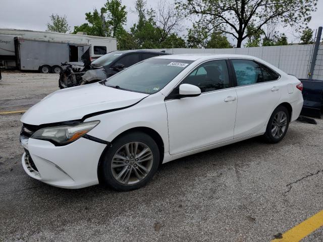  TOYOTA CAMRY 2016 Biały