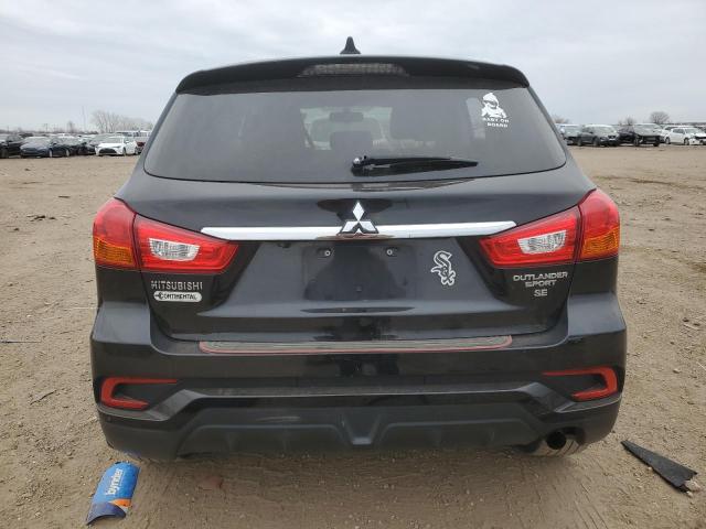 MITSUBISHI OUTLANDER 2018 Czarny