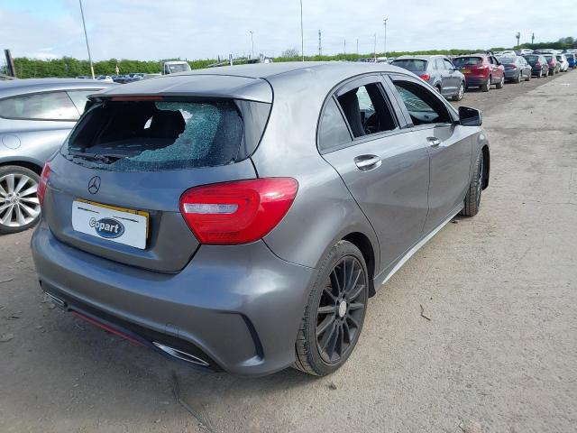 2013 MERCEDES BENZ A180 BLUE-