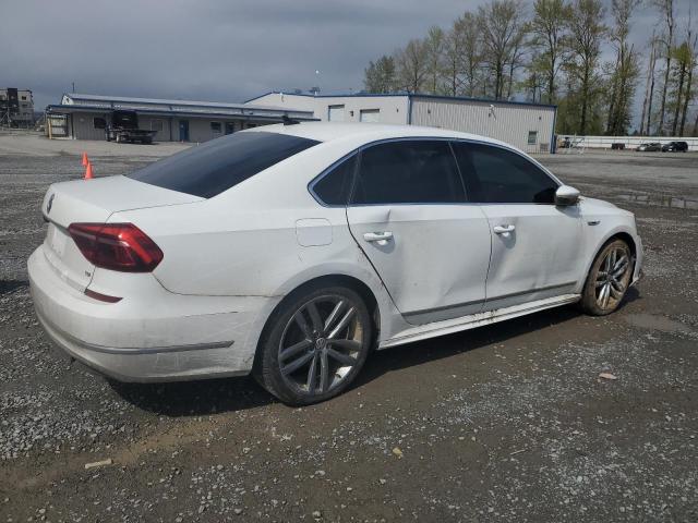  VOLKSWAGEN PASSAT 2017 Белый