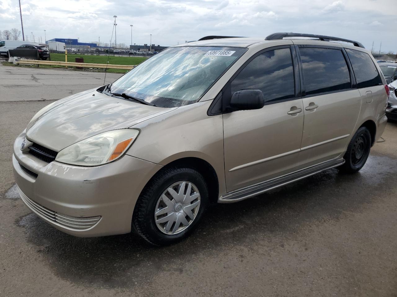 2005 Toyota Sienna Ce zu verkaufen in Woodhaven, MI - All Over