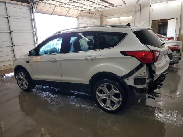  FORD ESCAPE 2019 Белы