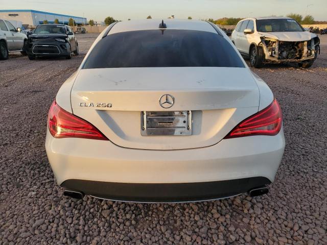  MERCEDES-BENZ CLA-CLASS 2015 Белы
