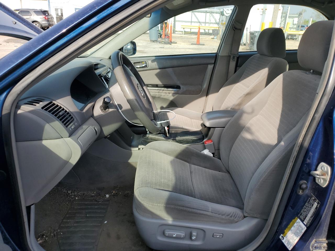 2005 Toyota Camry Le VIN: 4T1BF32K15U105357 Lot: 53612715
