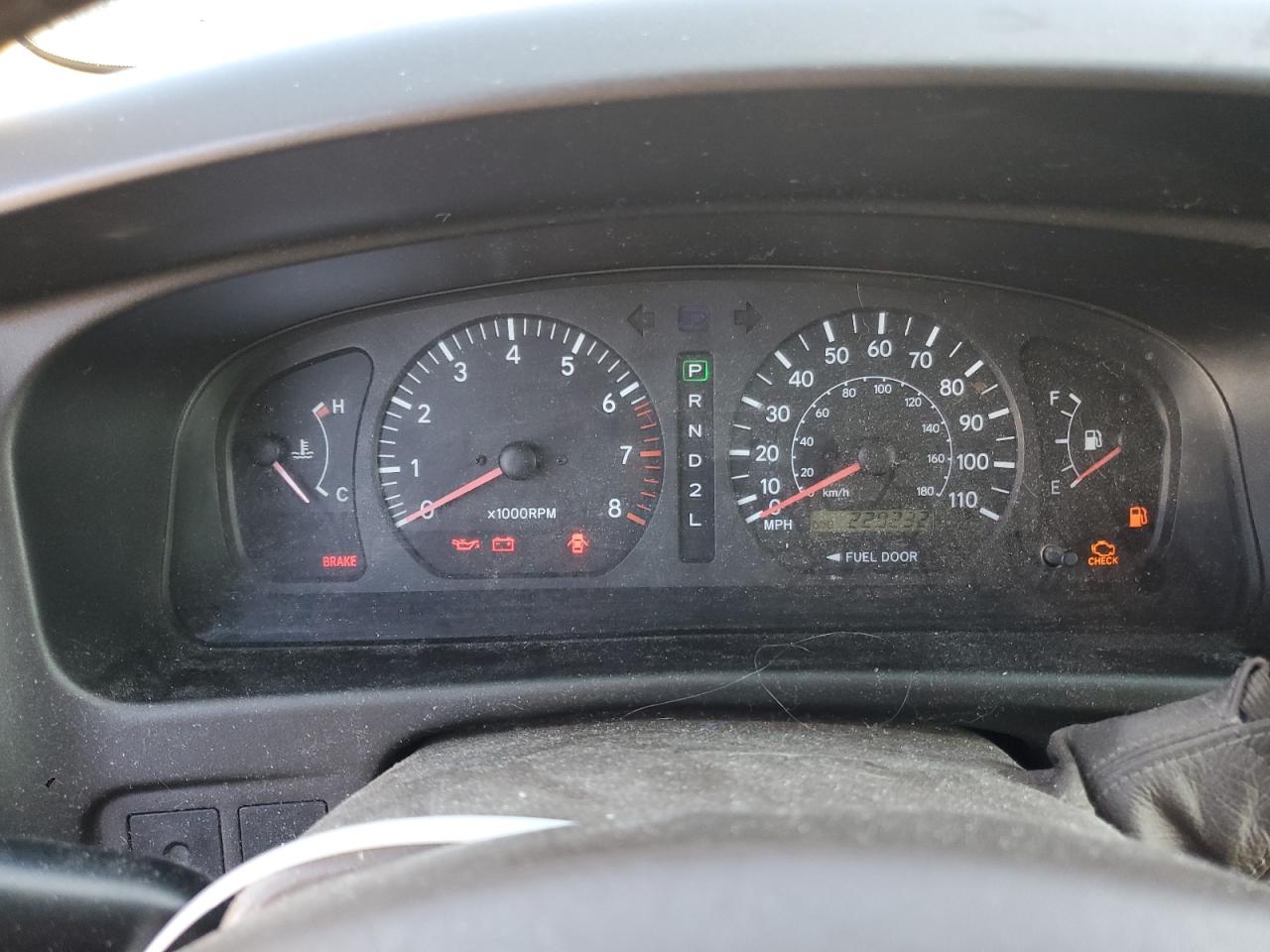 2000 Toyota Sienna Le VIN: 4T3ZF13C1YU186009 Lot: 53212655
