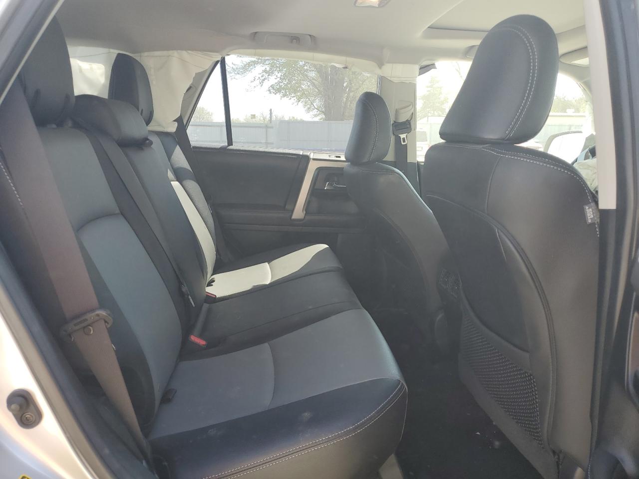 JTEBU5JR5K5709371 2019 Toyota 4Runner Sr5/Sr5 Premium