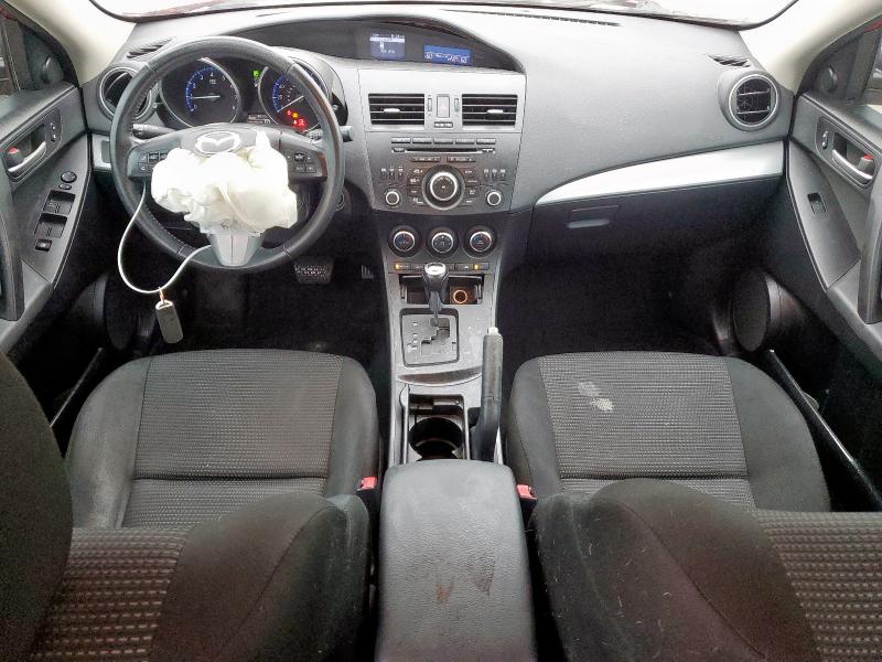 MAZDA 3 2013 Czerwony