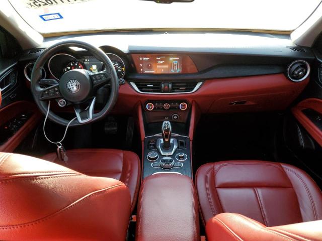  ALFA ROMEO STELVIO 2021 Granatowy
