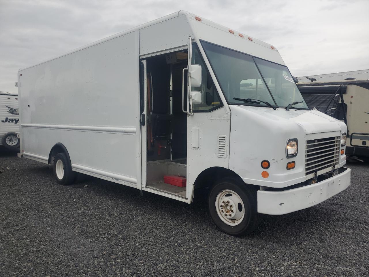 Fredericksburg, VA에서 판매 중인 2007 Ford E450 Delivery Van - Minor Dent/Scratches