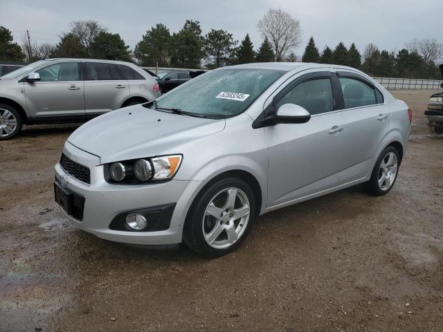  CHEVROLET SONIC 2015 Серебристый