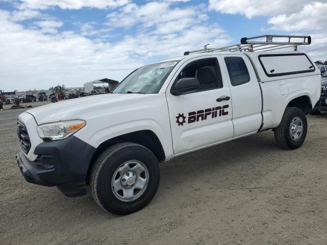  TOYOTA TACOMA 2018 Белый