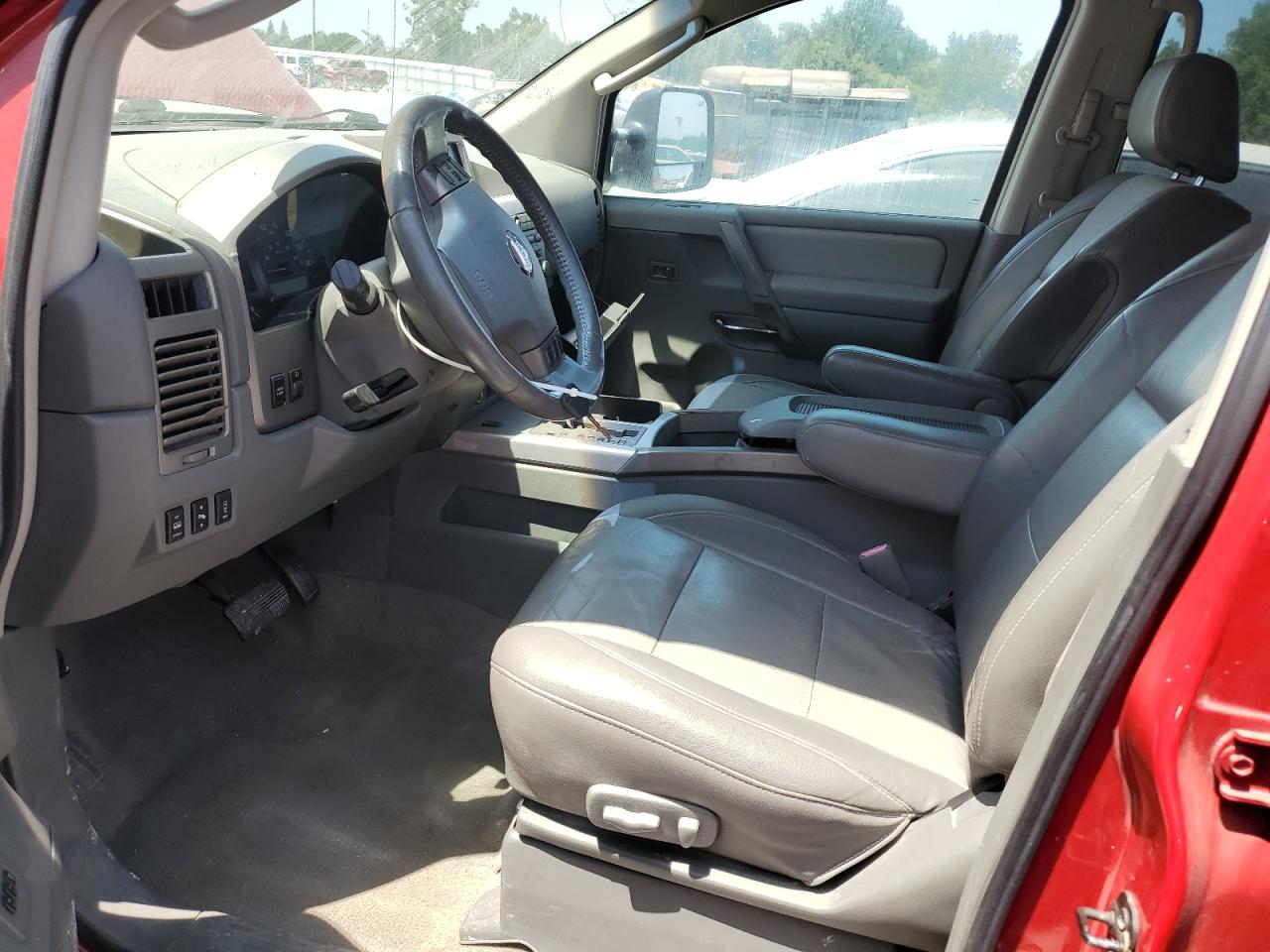 1N6BA07A15N547130 2005 Nissan Titan Xe