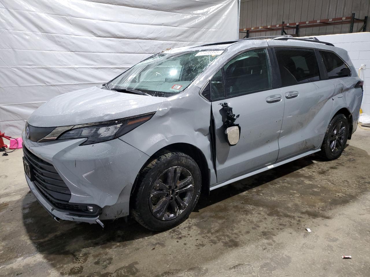 2024 Toyota Sienna Xse იყიდება Candia-ში, NH - Rollover