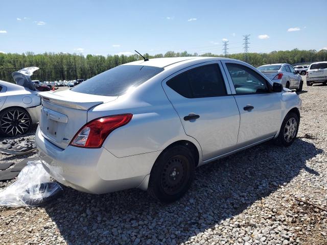 Sedans NISSAN VERSA 2014 Silver