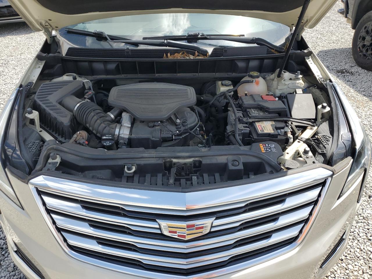 2017 Cadillac Xt5 Premium Luxury VIN: 1GYKNCRS7HZ121755 Lot: 54354055