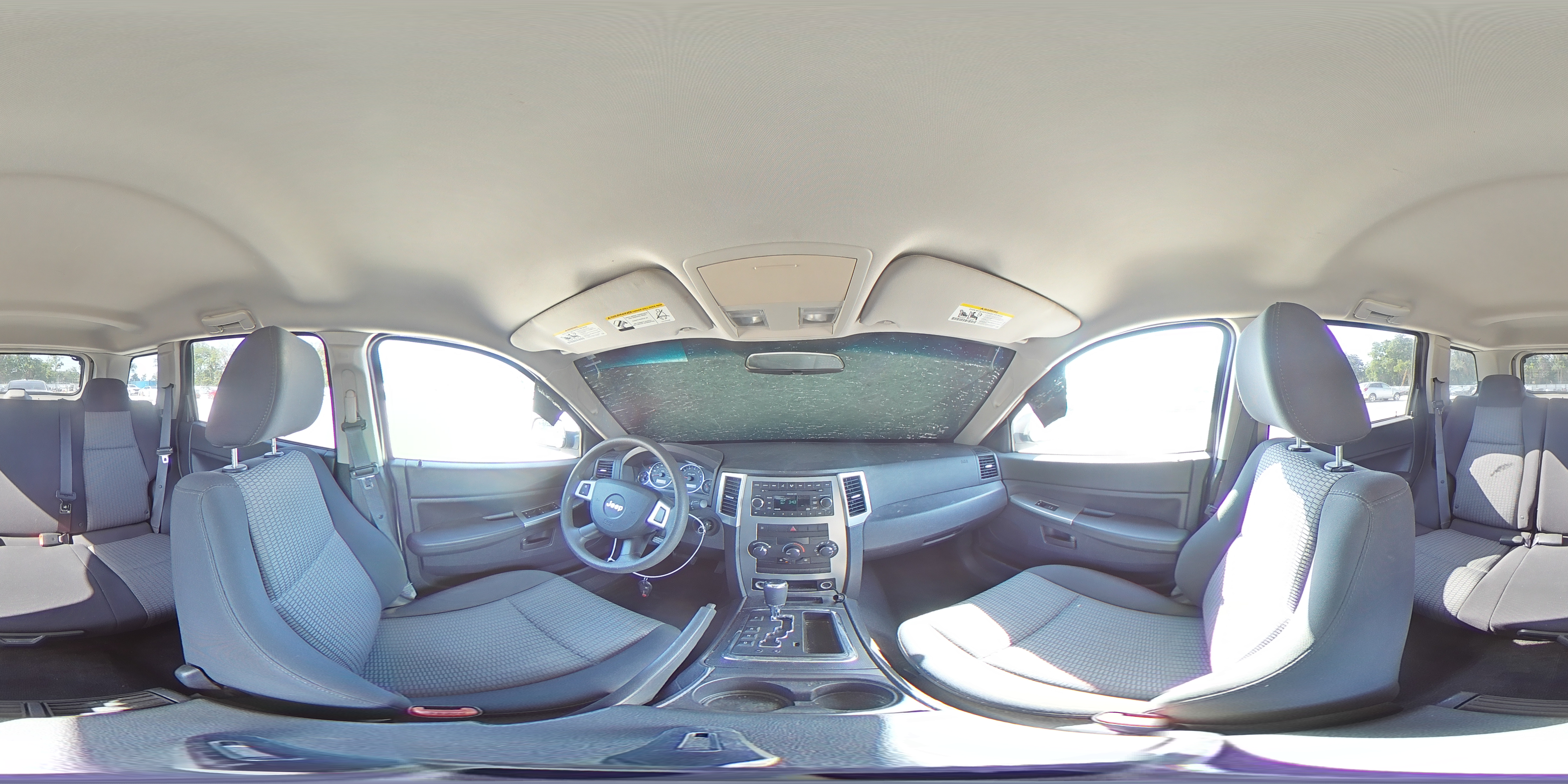 1J8GR48KX8C205085 2008 Jeep Grand Cherokee Laredo