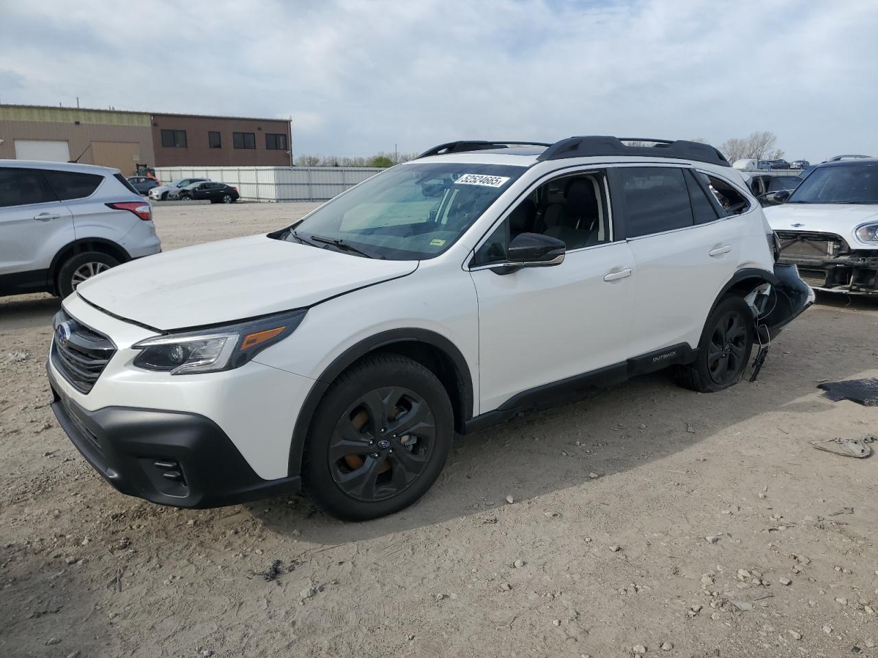 Kansas City, KS에서 판매 중인 2022 Subaru Outback Onyx Edition Xt - Rear End