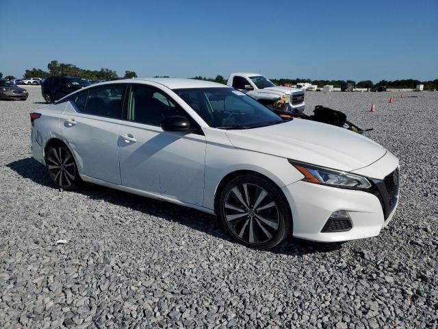  NISSAN ALTIMA 2019 Biały