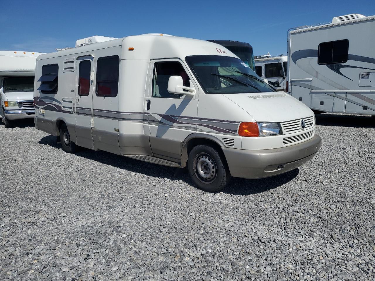 2000 Volkswagen Eurovan for Sale in North Las Vegas, NV - Vandalism