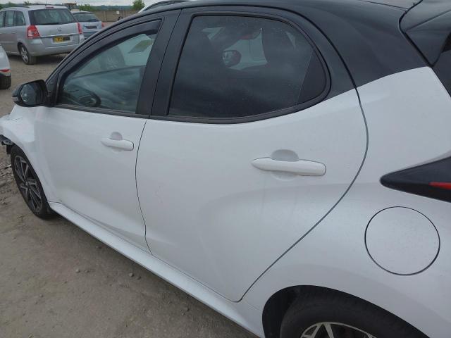 2021 TOYOTA YARIS DESI