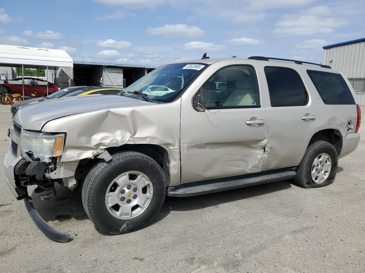 2007 Chevrolet Tahoe C1500 for Sale in Fresno, CA - Side