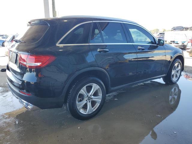 2017 MERCEDES-BENZ GLC 300