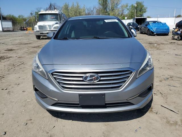  HYUNDAI SONATA 2017 Серебристый