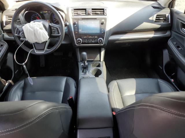  SUBARU LEGACY 2018 Czarny