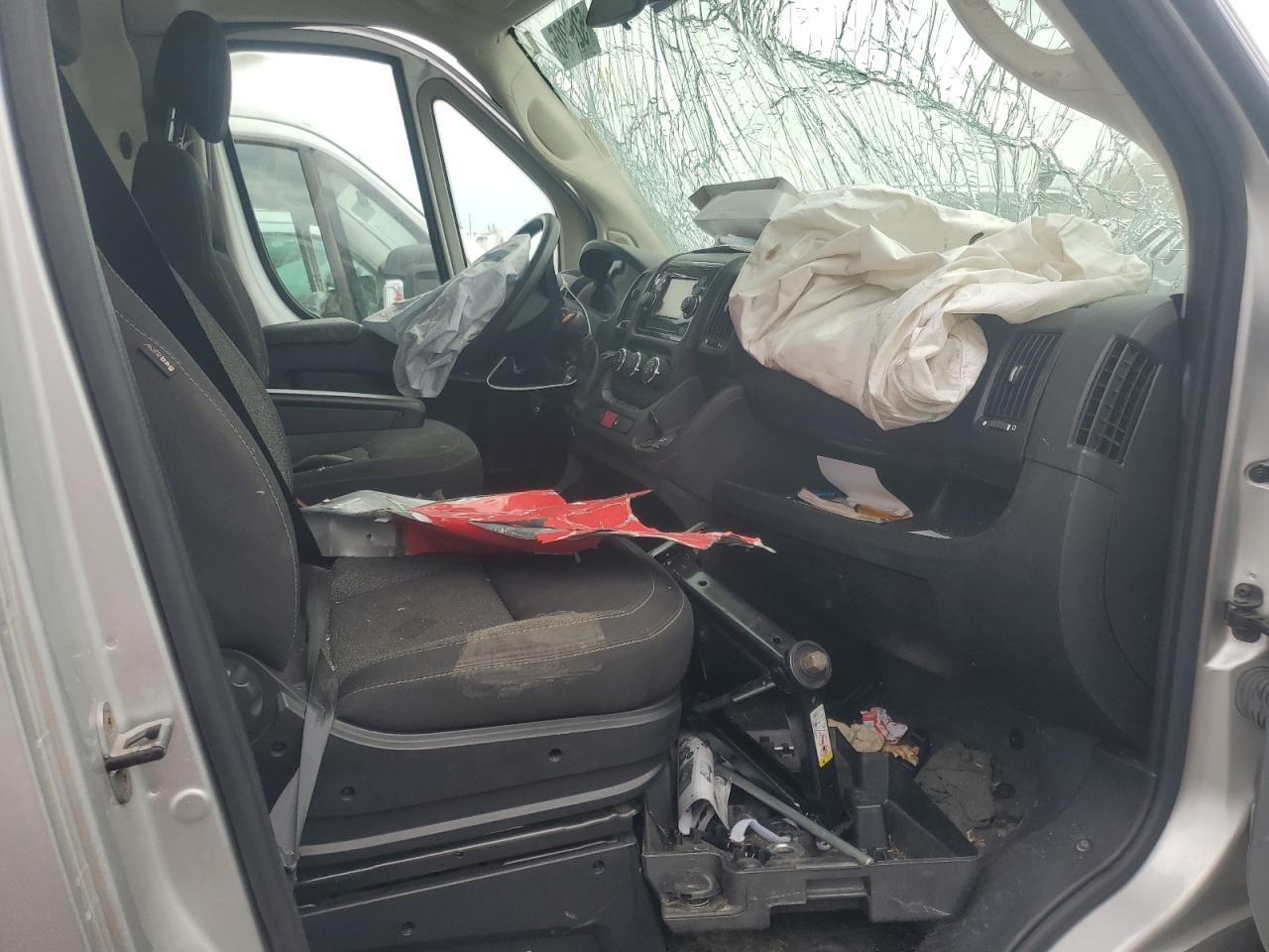 2018 Ram Promaster 1500 1500 Standard VIN: 3C6TRVAGXJE140021 Lot: 52515305