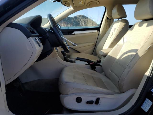  VOLKSWAGEN PASSAT 2012 Black