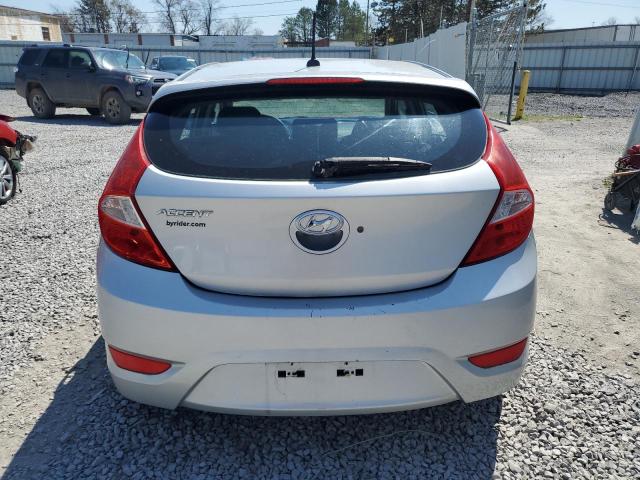 Hatchbacks HYUNDAI ACCENT 2013 Srebrny