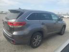 2018 Toyota Highlander Se   na sprzedaż w Earlington, KY - Hail