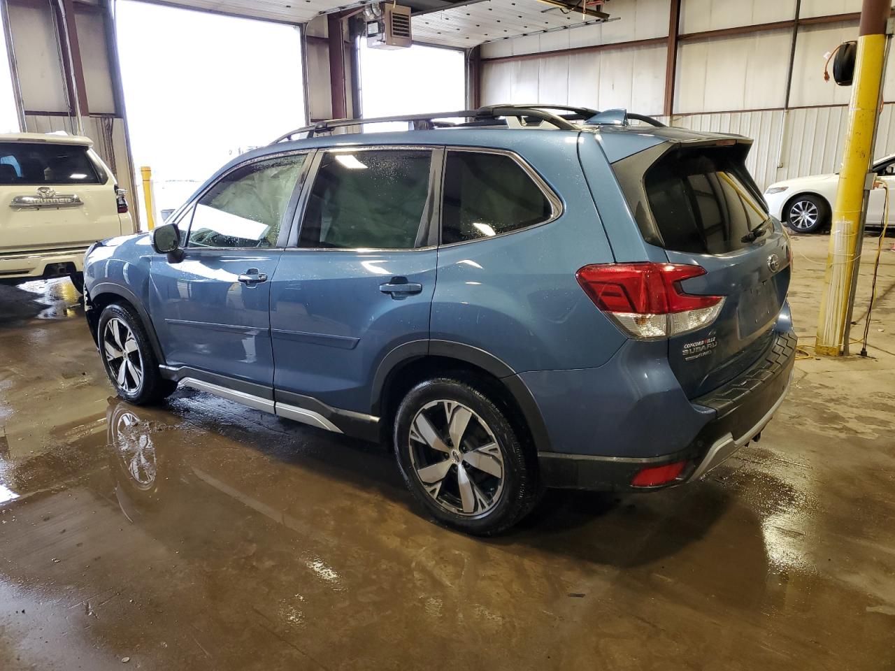 Hide VIN History Auto JF2SKAXC3MH564324 - SUBARU FORESTER