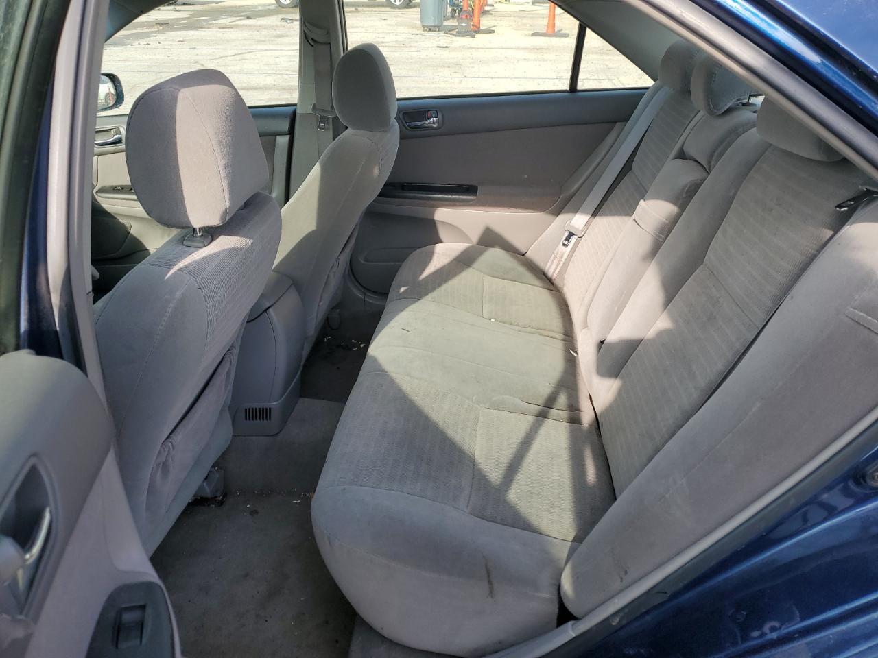 2005 Toyota Camry Le VIN: 4T1BF32K15U105357 Lot: 53612715
