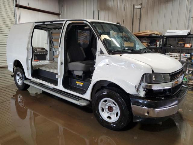  CHEVROLET EXPRESS 2024 Biały