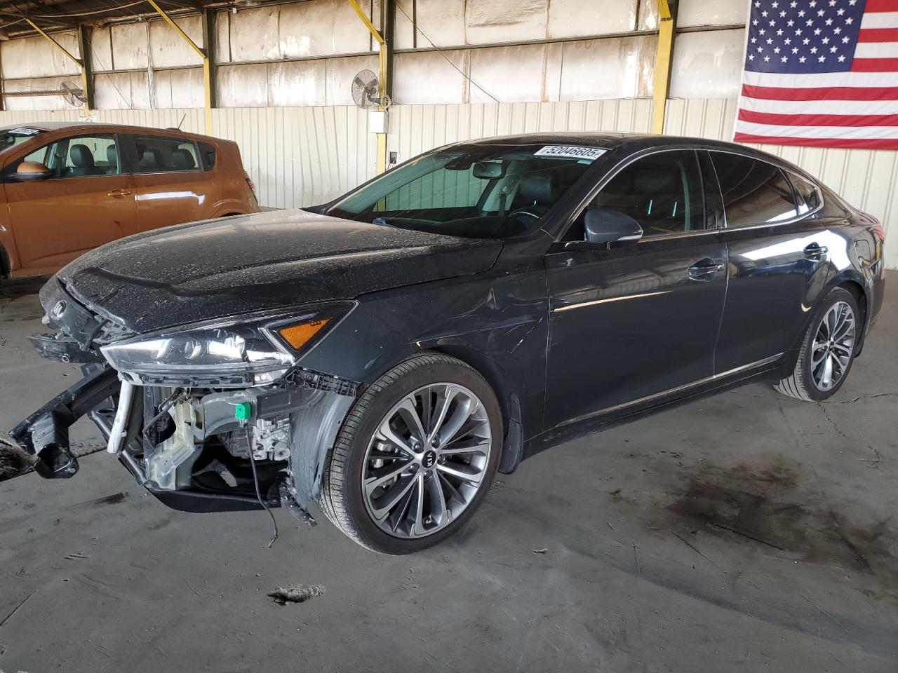 2017 Kia Cadenza Premium na sprzedaż w Phoenix, AZ - Front End