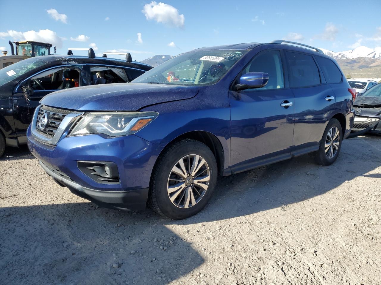 2017 Nissan Pathfinder S de vânzare în Magna, UT - Normal Wear